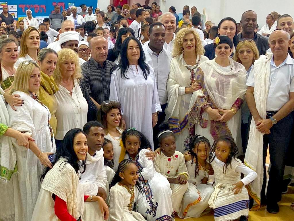 ערכים, כבוד, תרבות ומסורת בבי"ס "לוי אשכול" בלוד לציון חג הסיגד